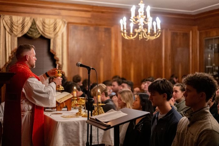 GreekMass-25